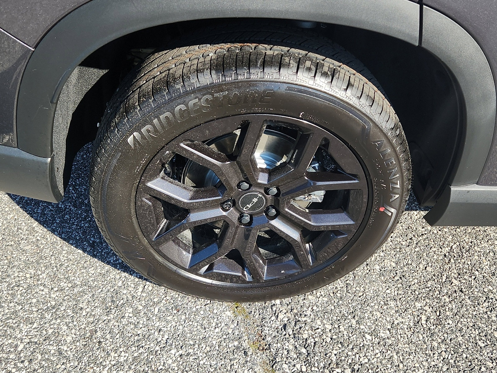 New 2025 Honda Pilot Touring image 5