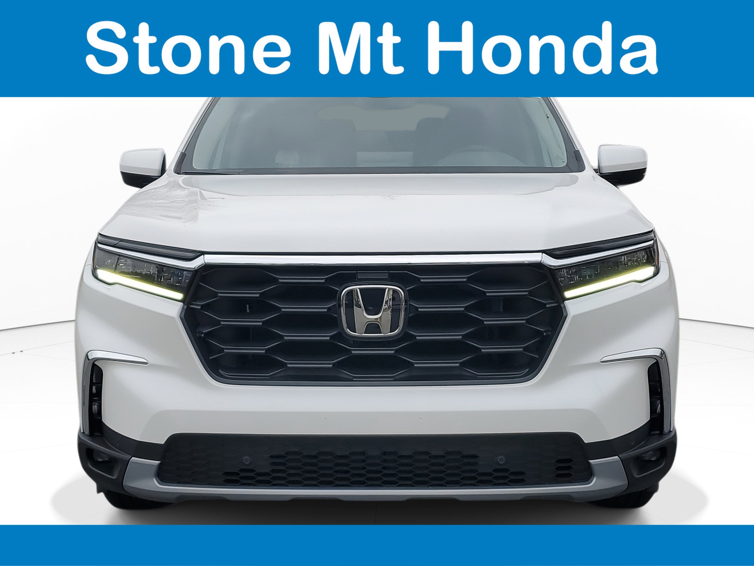 New 2025 Honda Pilot EX-L image 2