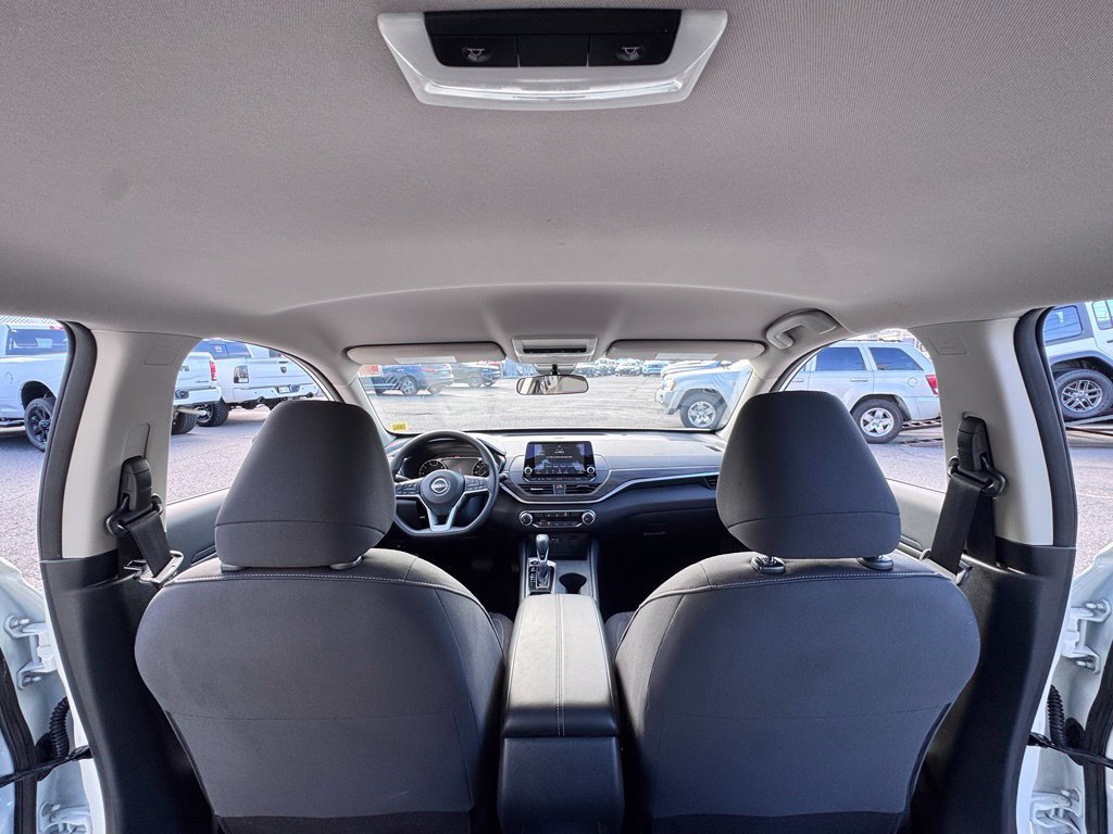 Used 2026 Nissan Altima 2.5 SV FWD image 23