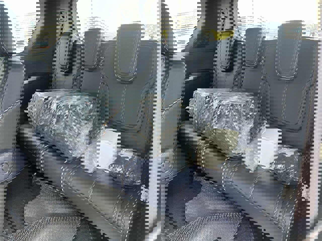 New 2026 INFINITI QX80 4WD w/ Sport Exterior Package image 28