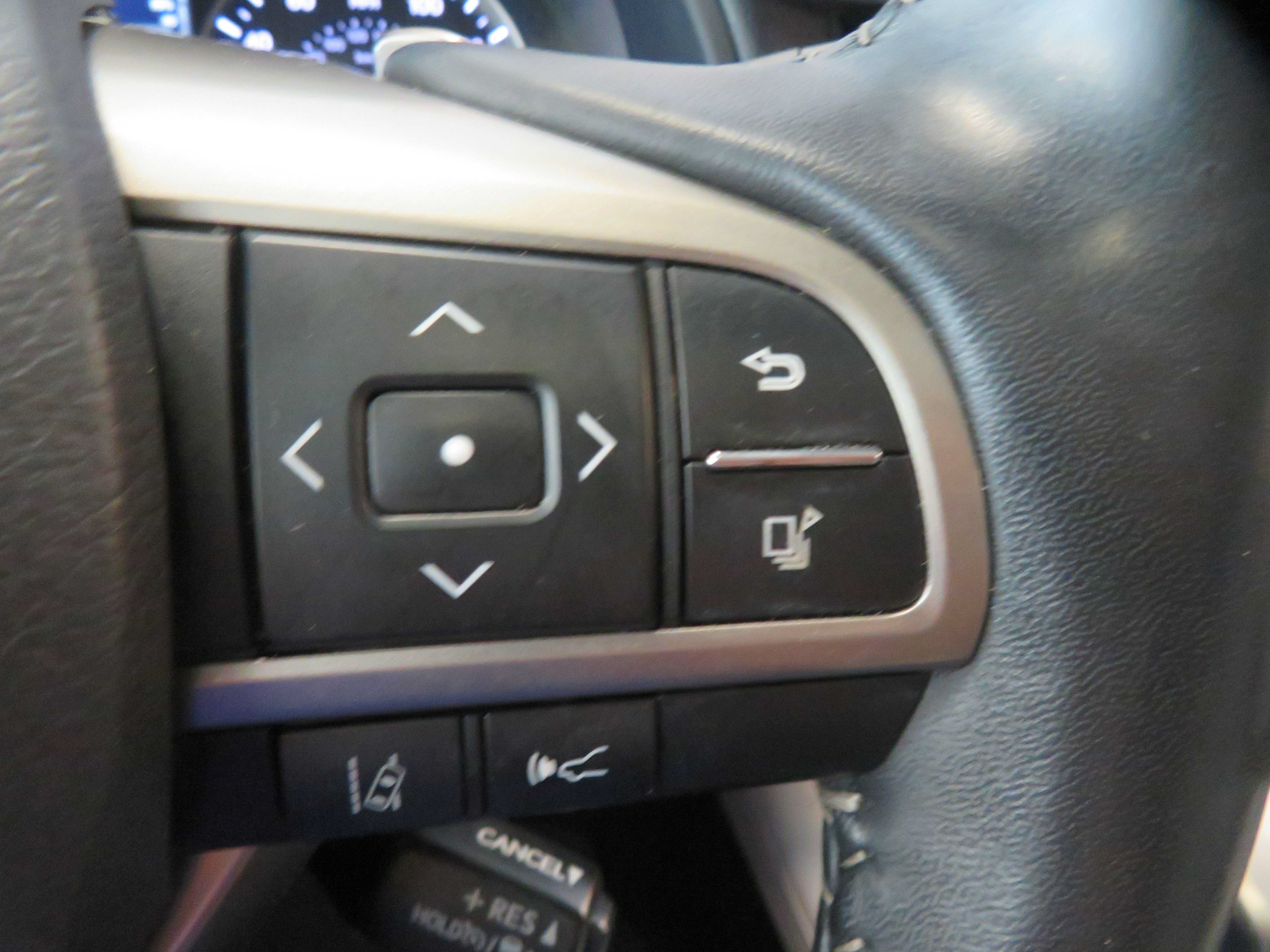 Used 2020 Lexus RX 350 AWD w/ Premium Package image 33