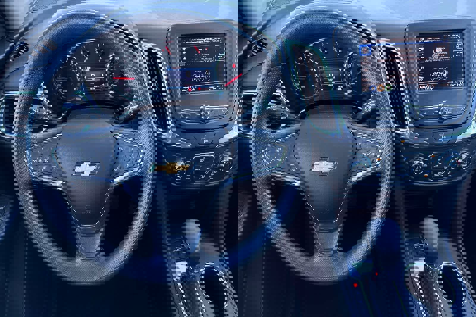 Used 2023 Chevrolet Equinox LT image 14