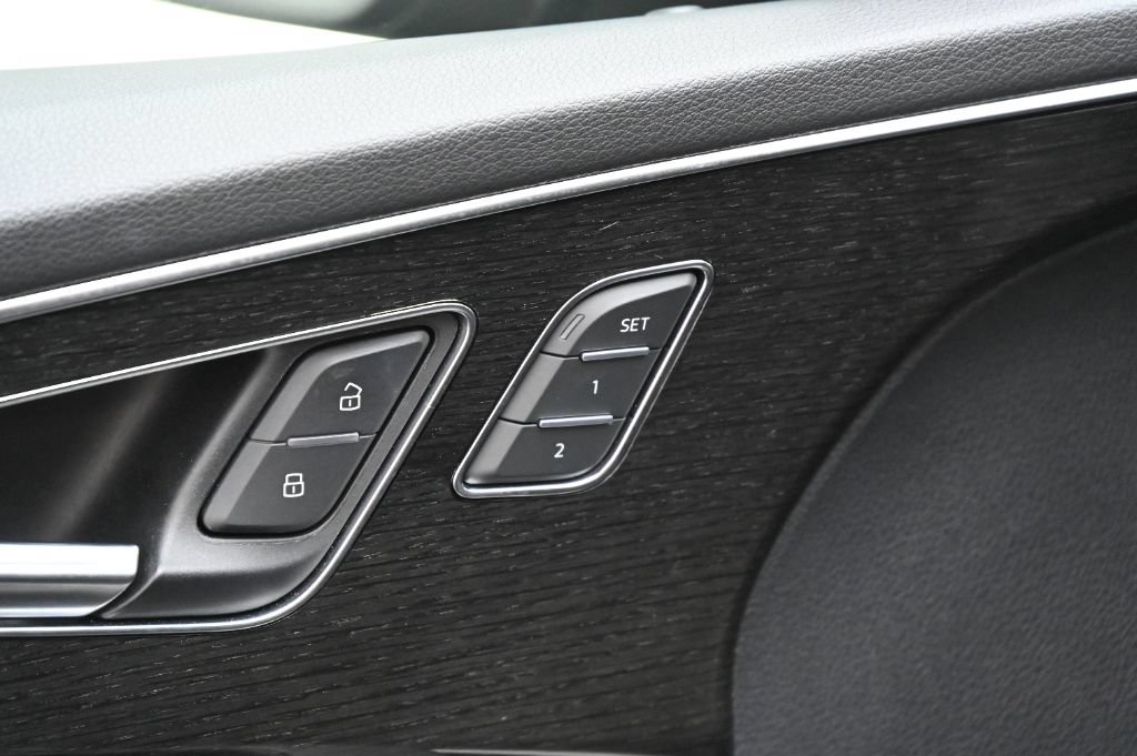 Used 2020 Audi Q8 Premium w/ Cold Weather Package AWD/4WD image 18
