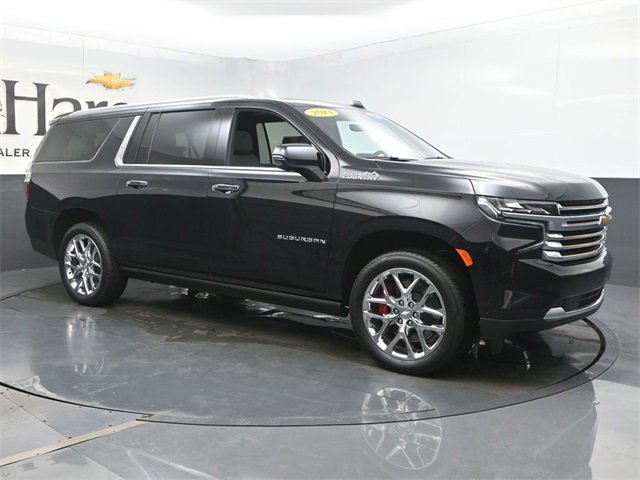 Certified 2024 Chevrolet Suburban High Country w/ Advanced Technology Package image 6