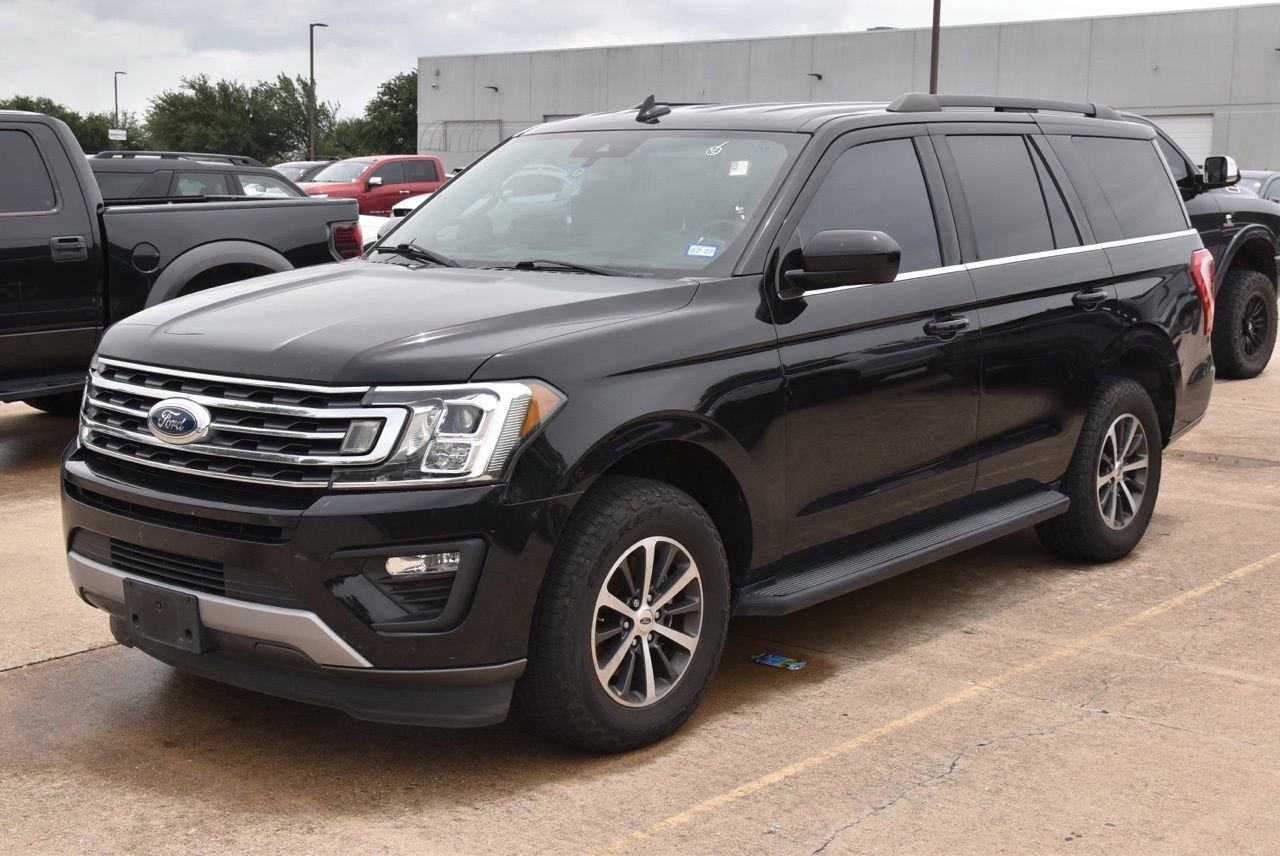 Used 2021 Ford Expedition XLT RWD image 2