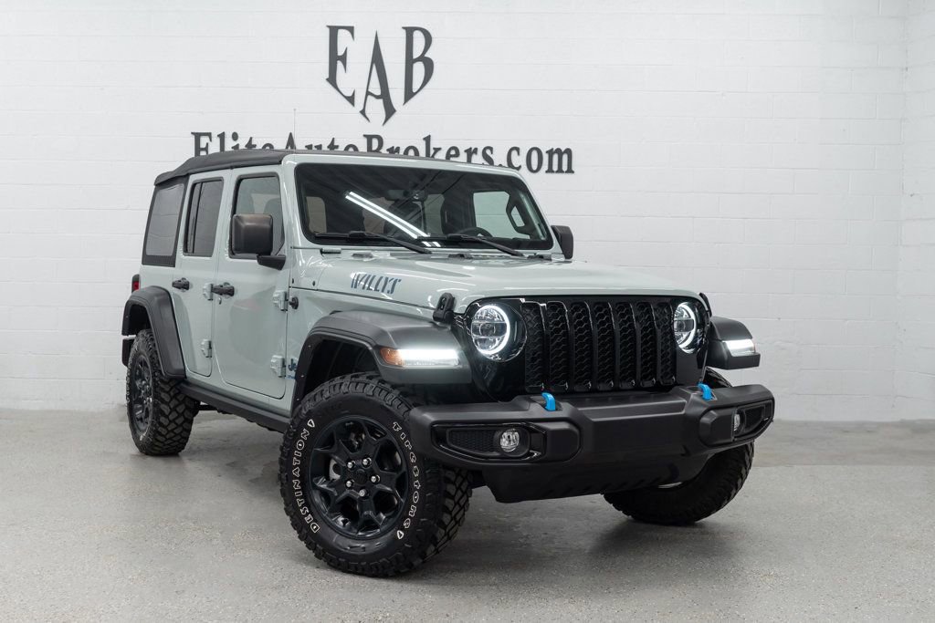 Used 2023 Jeep Wrangler Unlimited w/ 8.4" Radio Group AWD/4WD image 43
