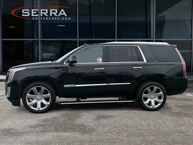 Used 2016 Cadillac Escalade Premium AWD/4WD image 2