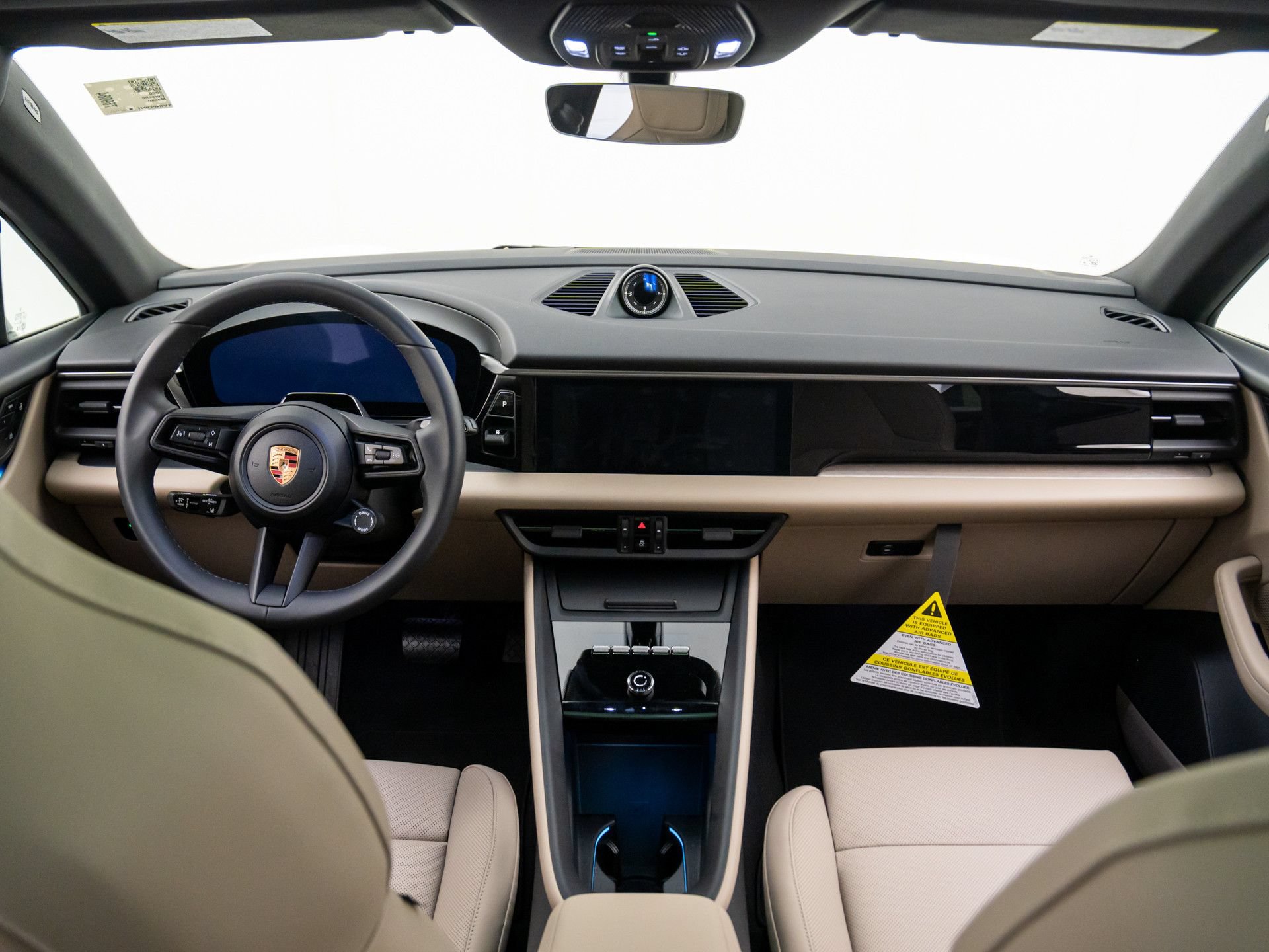 New 2026 Porsche Macan 4 Electric AWD/4WD image 11