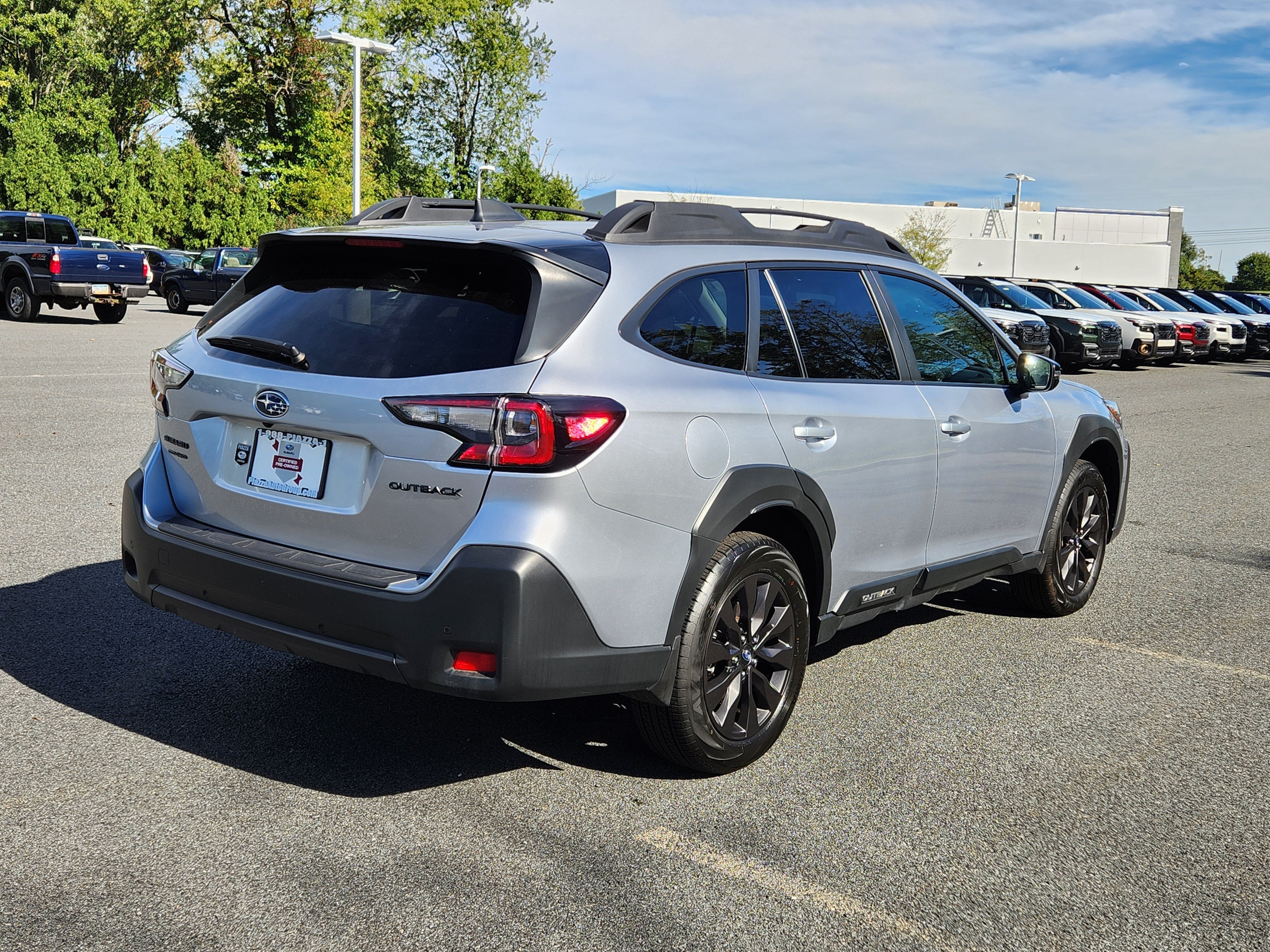 Certified 2025 Subaru Outback Onyx Edition AWD/4WD image 4