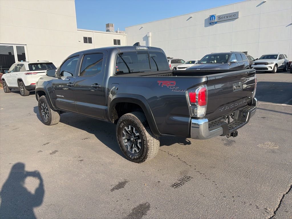 Used 2023 Toyota Tacoma TRD Off-Road image 5