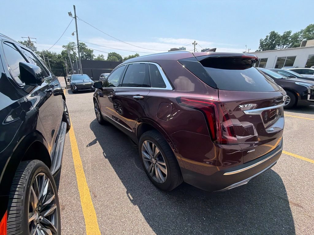 Used 2023 Cadillac XT5 Premium Luxury AWD/4WD image 8