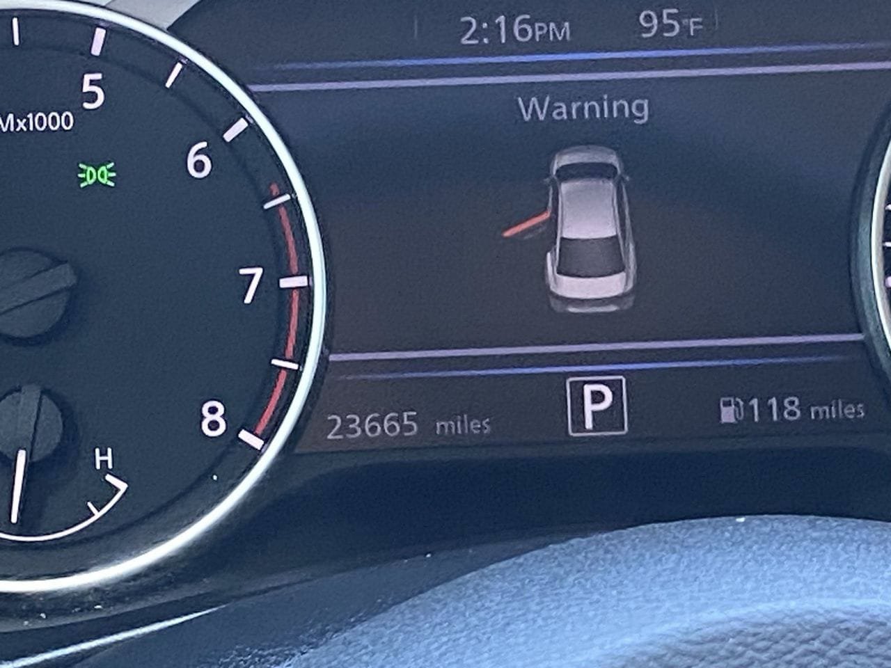 Certified 2025 Nissan Sentra SR w/ SR Premium Package FWD image 32