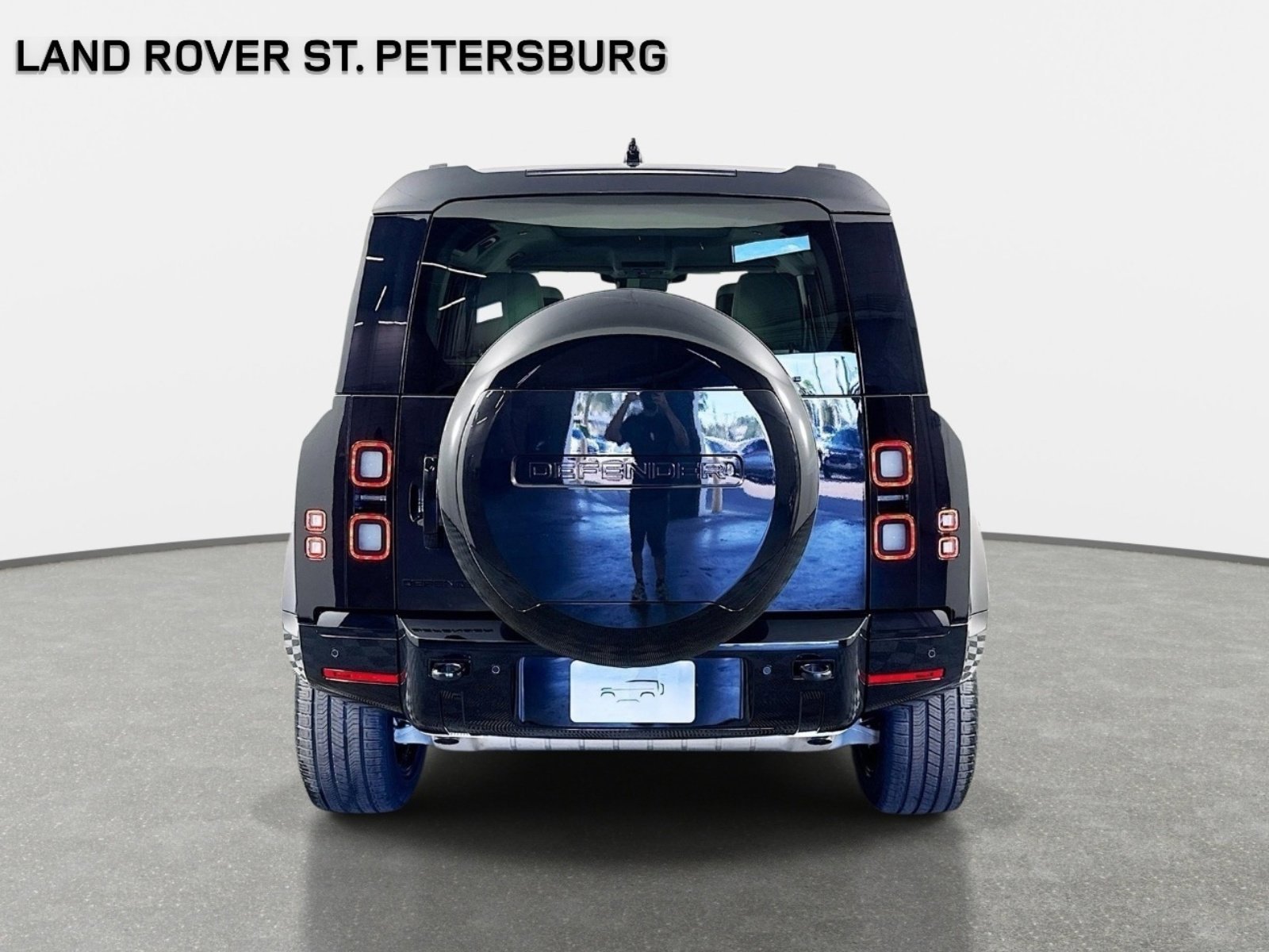 New 2026 Land Rover Defender 110 X-Dynamic SE AWD/4WD image 6