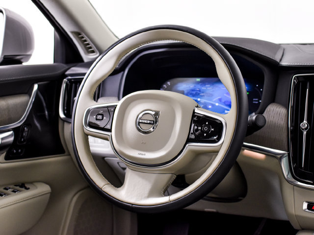 Used 2025 Volvo S90 T8 Ultra AWD/4WD image 24