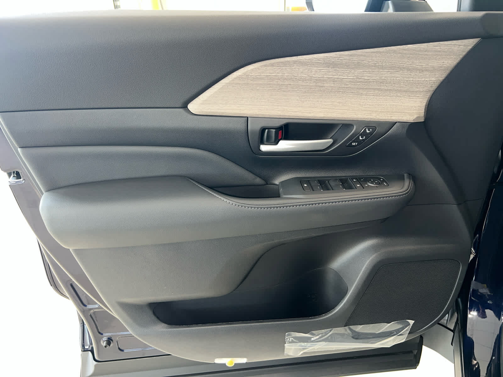 New 2026 Toyota Grand Highlander Limited AWD/4WD image 13