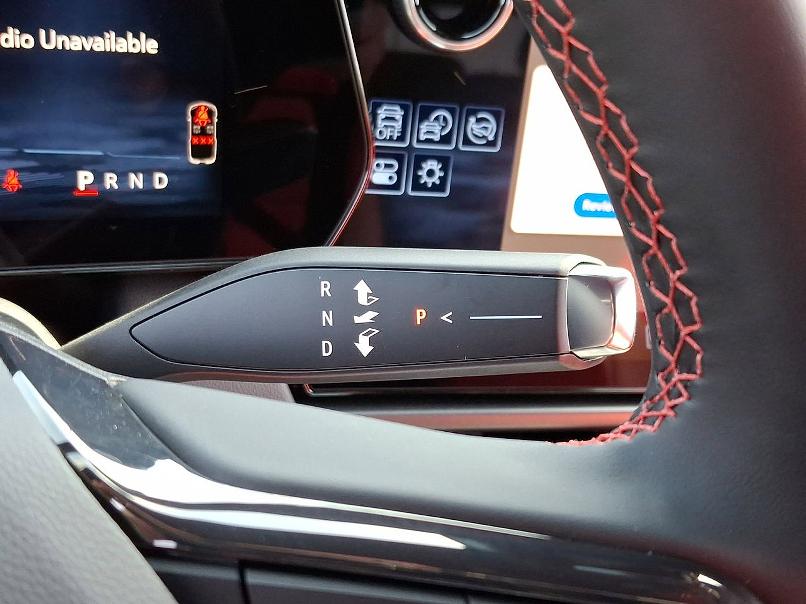 New 2025 Chevrolet Equinox EV RS w/ Convenience Package II FWD image 15