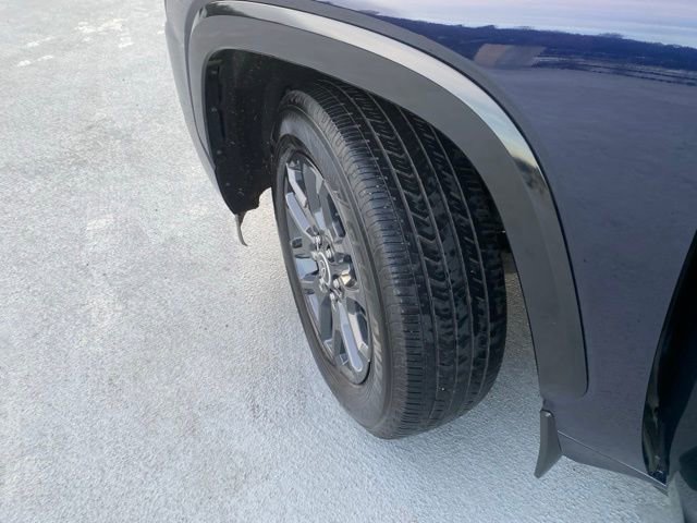 Certified 2023 Toyota Sequoia Platinum image 27