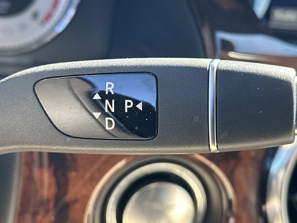Used 2013 Mercedes-Benz GLK 350 4MATIC image 27