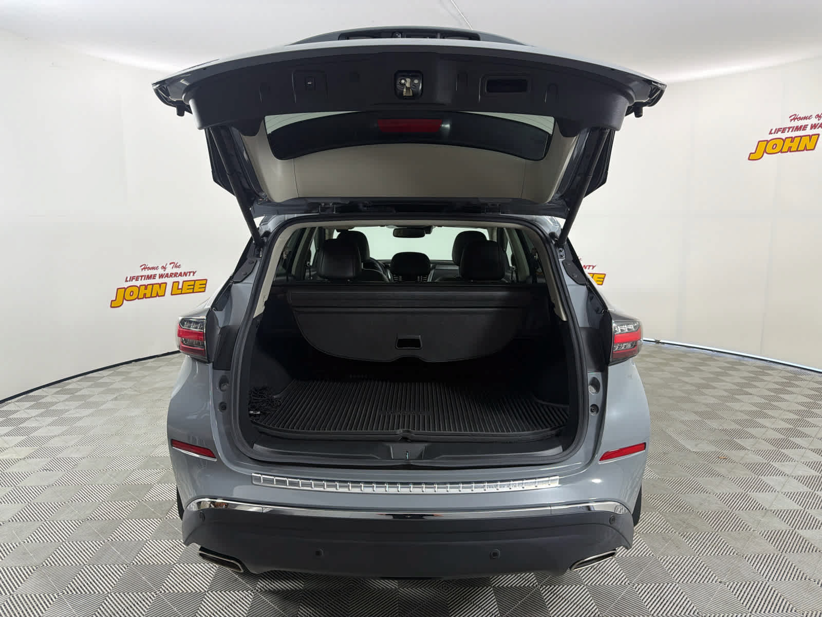 Used 2021 Nissan Murano Platinum w/ Cargo Package FWD image 5
