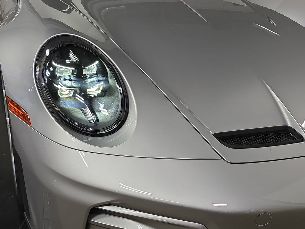 Certified 2025 Porsche 911 GT3 image 12
