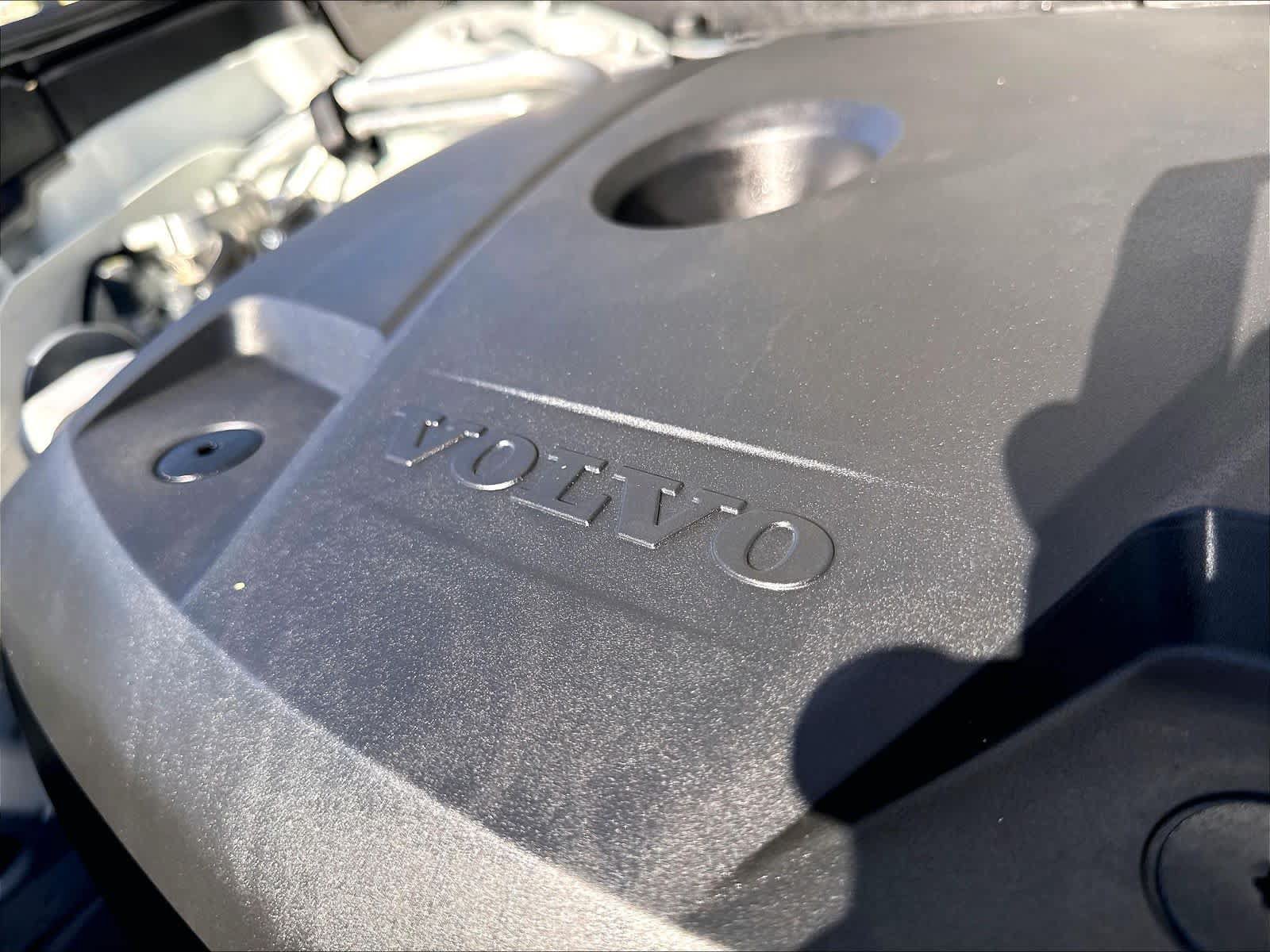 Used 2026 Volvo XC90 T8 Plus w/ Protection Package Premier AWD/4WD image 35