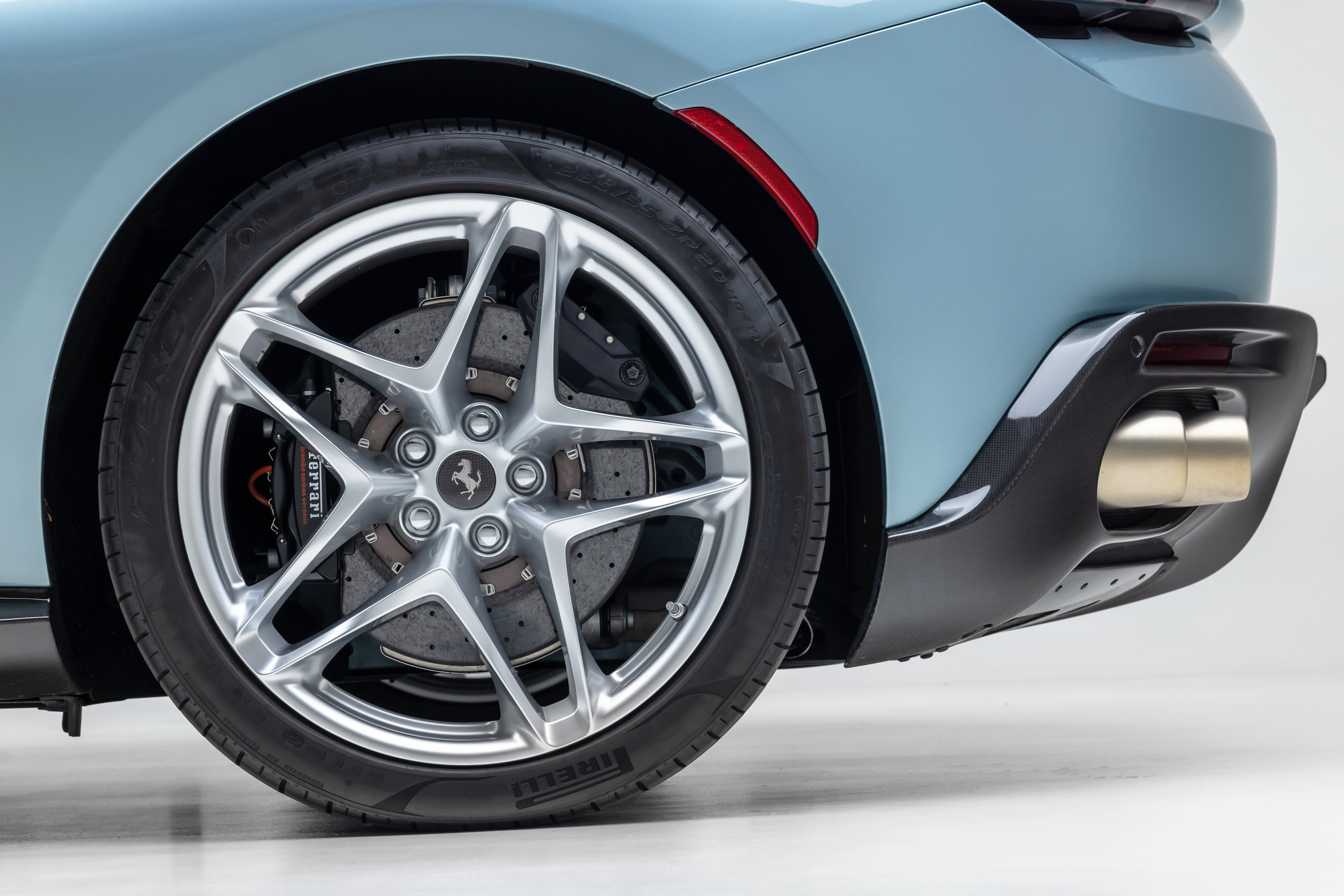 Certified 2024 Ferrari Roma Spider image 15