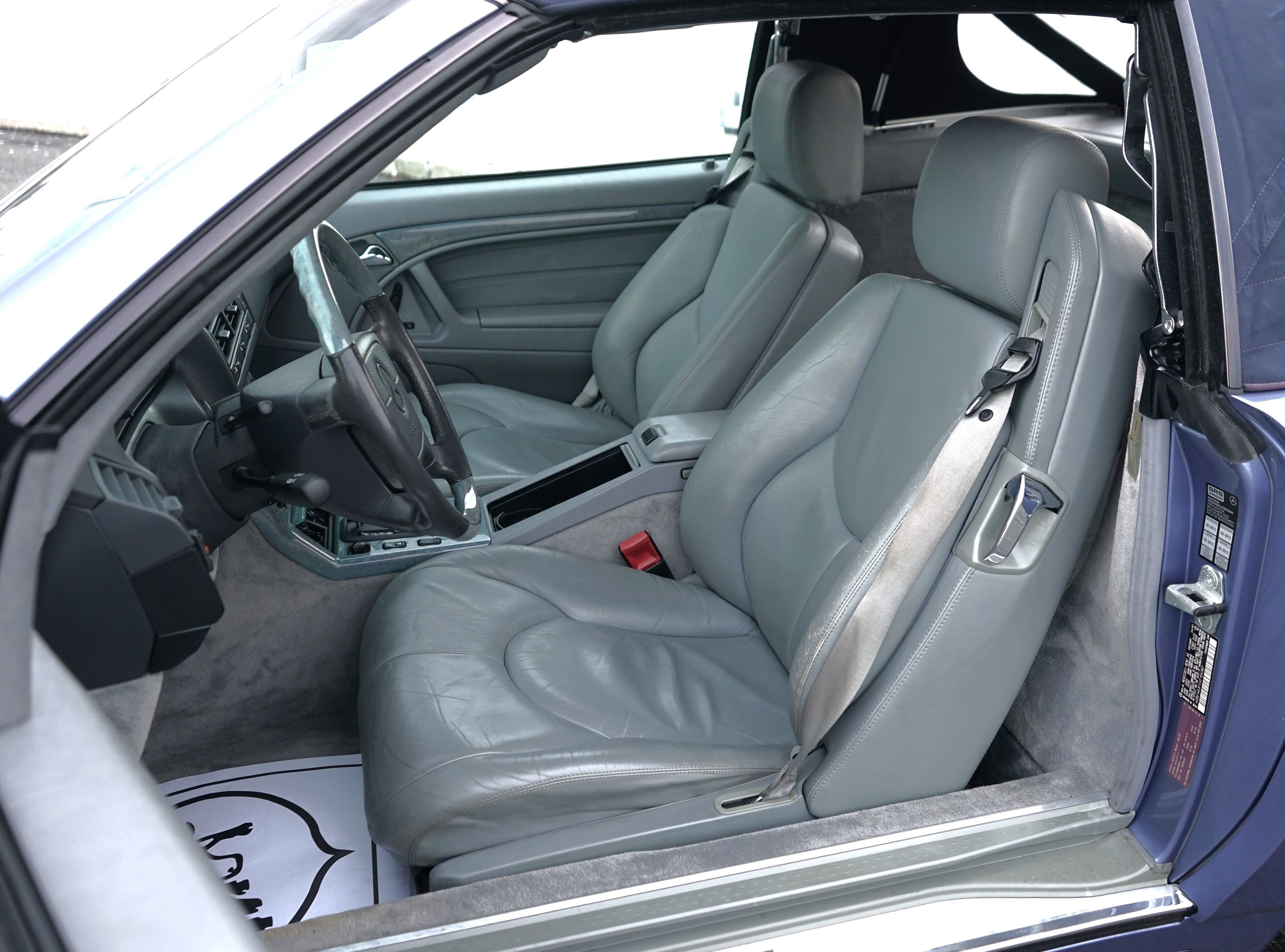 Used 1997 Mercedes-Benz SL 320 image 17