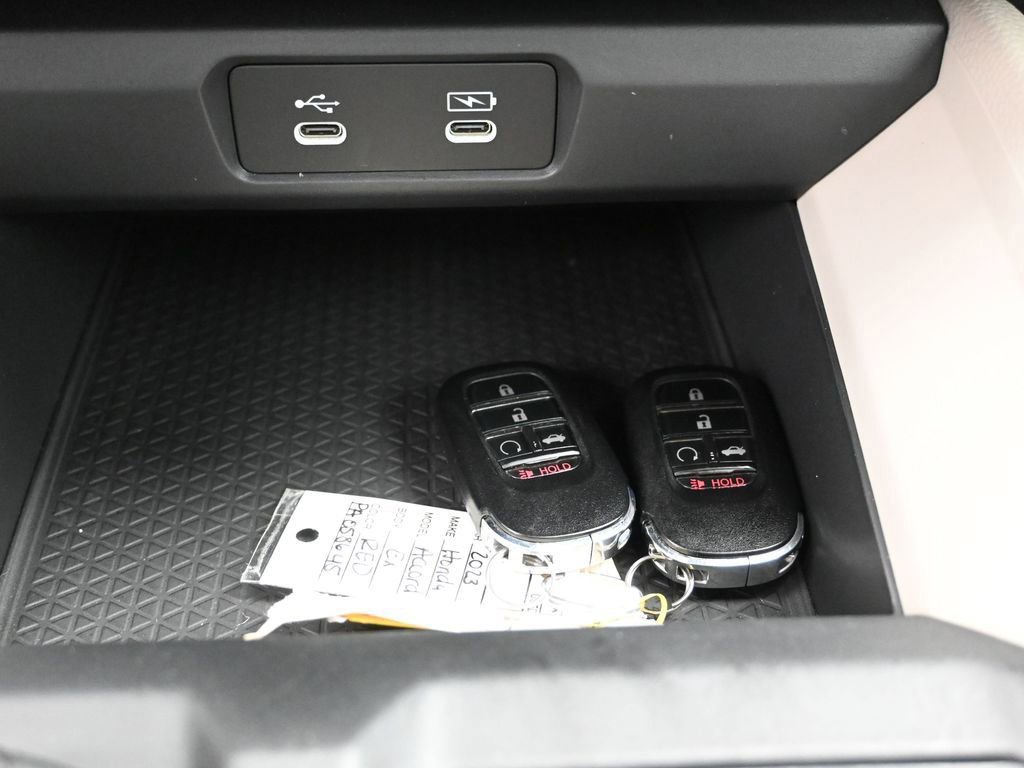 Certified 2023 Honda Accord EX image 17