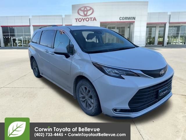Used 2021 Toyota Sienna XLE w/ XLE Plus Package