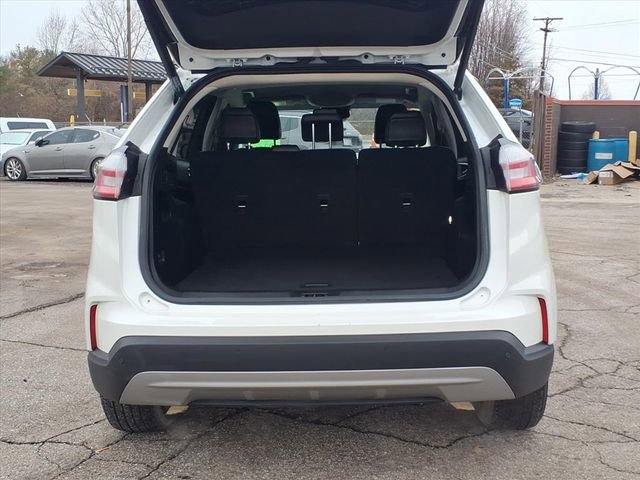 Certified 2022 Ford Edge SEL w/ Convenience Package image 9