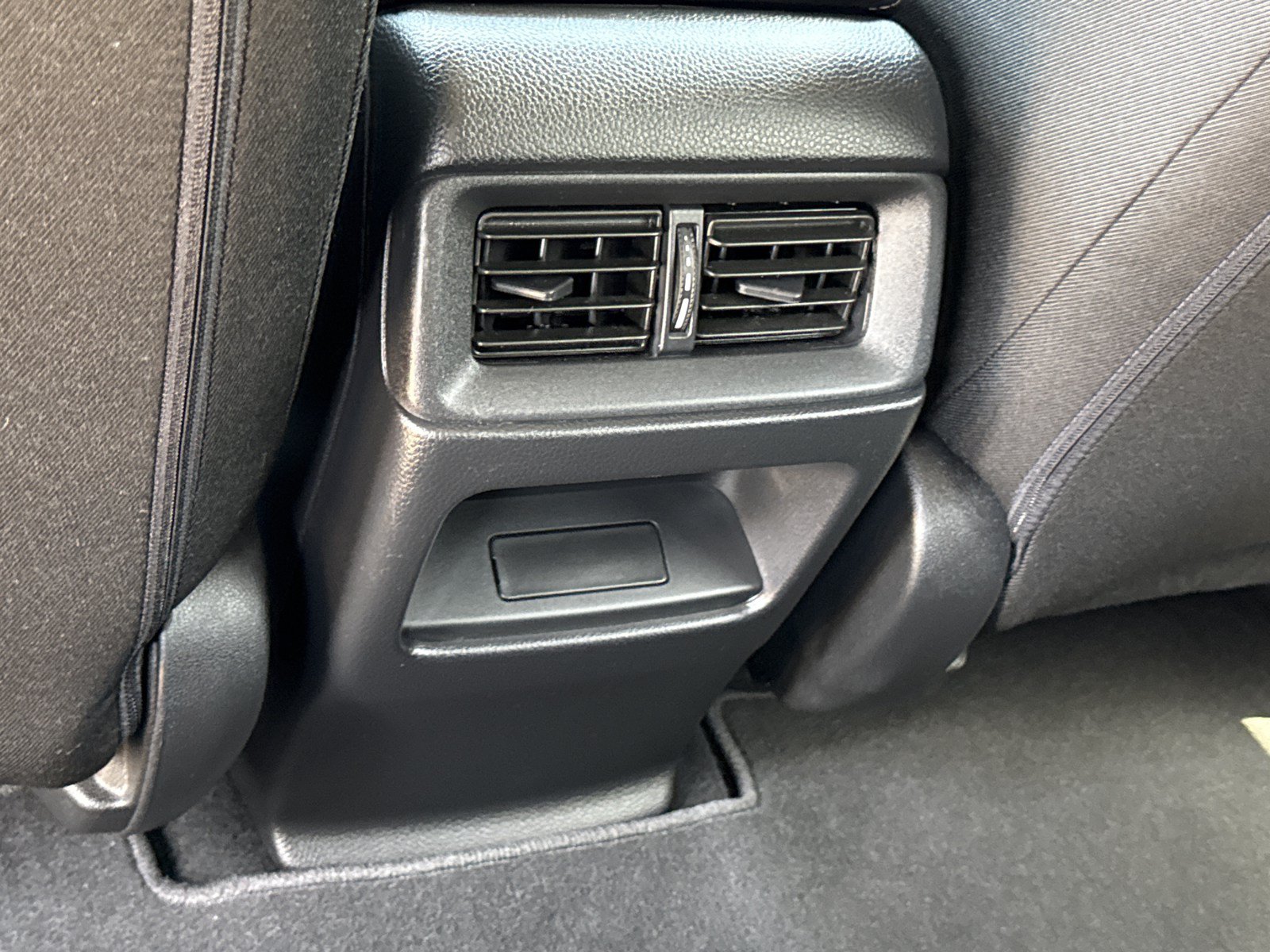 Used 2025 Honda CR-V LX image 14