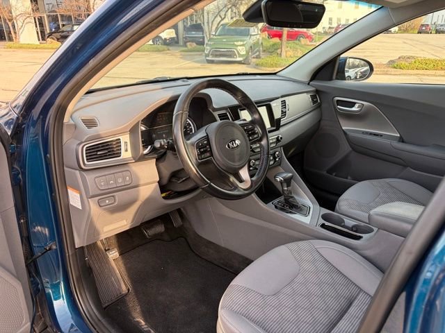 Used 2019 Kia Niro LX image 21