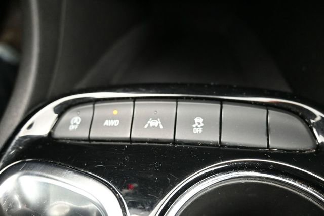 Used 2025 Buick Encore GX Preferred AWD/4WD image 29
