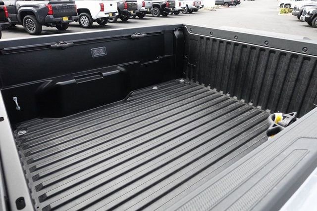 New 2025 Toyota Tacoma SR5 image 15