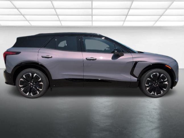 New 2026 Chevrolet Blazer EV RS w/ Super Cruise Package AWD/4WD image 39