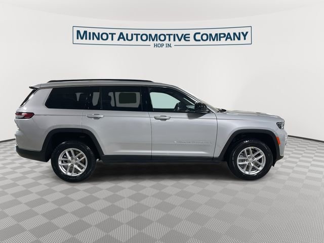 New 2026 Jeep Grand Cherokee L Laredo image 9