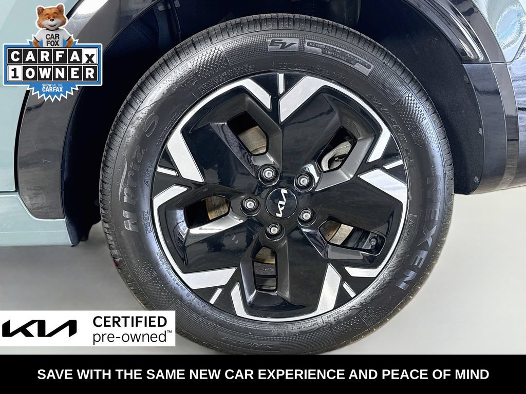 Certified 2023 Kia Niro Wind FWD image 39