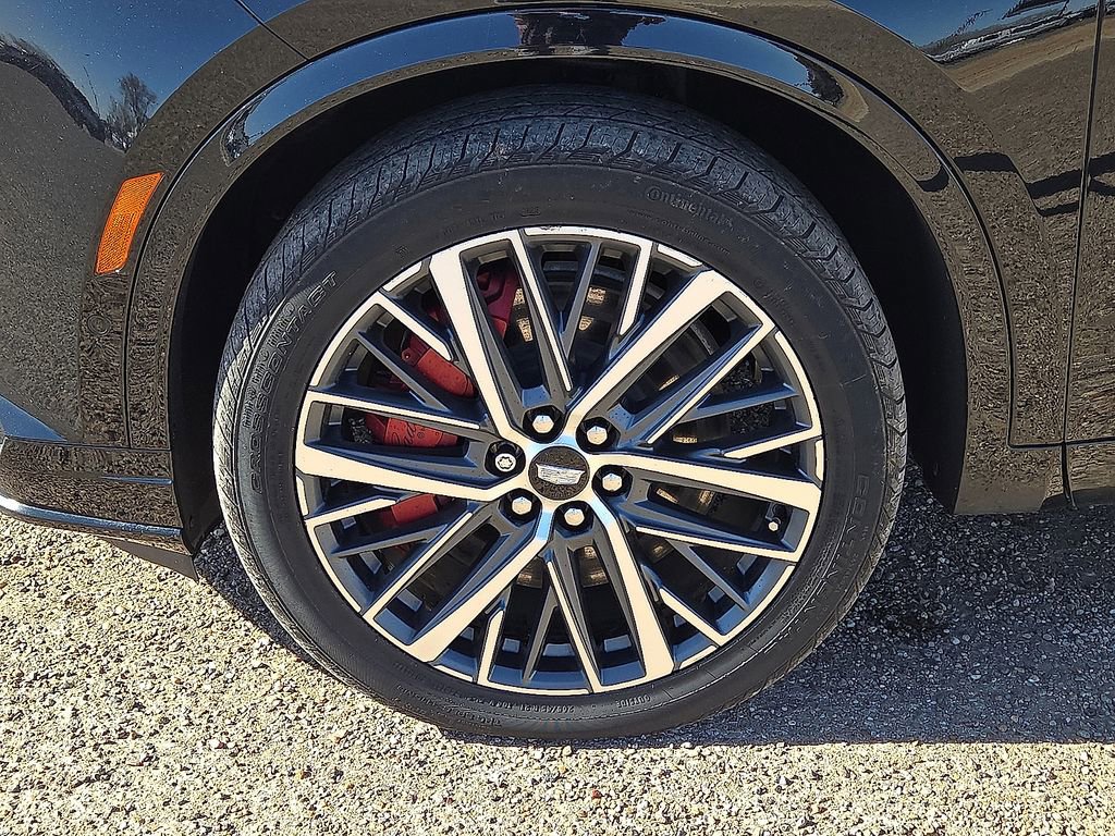 Used 2024 Cadillac XT6 Sport w/ Platinum Package image 11