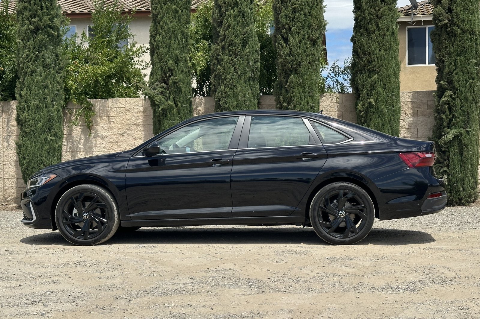 New 2026 Volkswagen Jetta SE FWD image 7