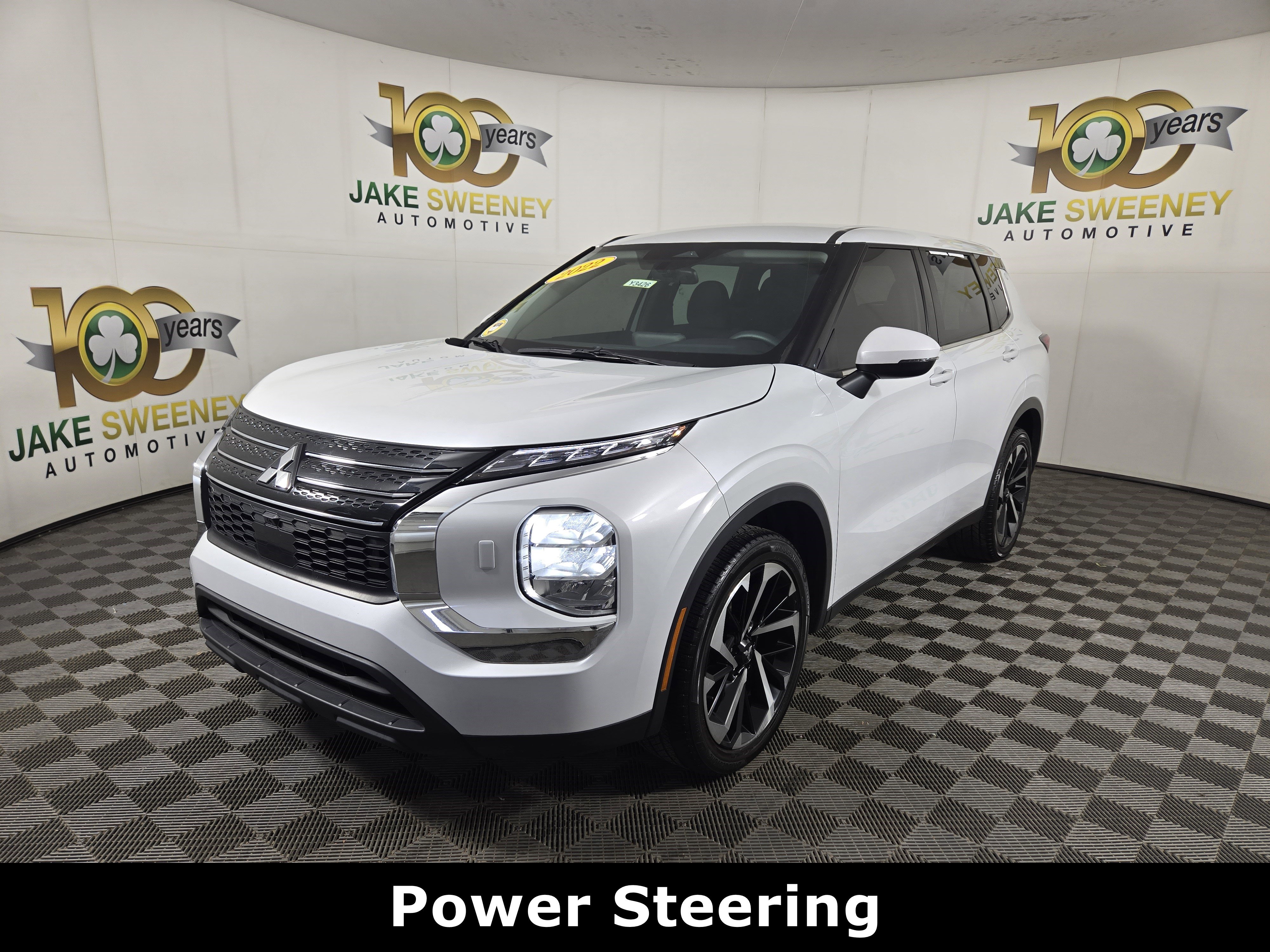 Used 2022 Mitsubishi Outlander ES AWD/4WD image 3