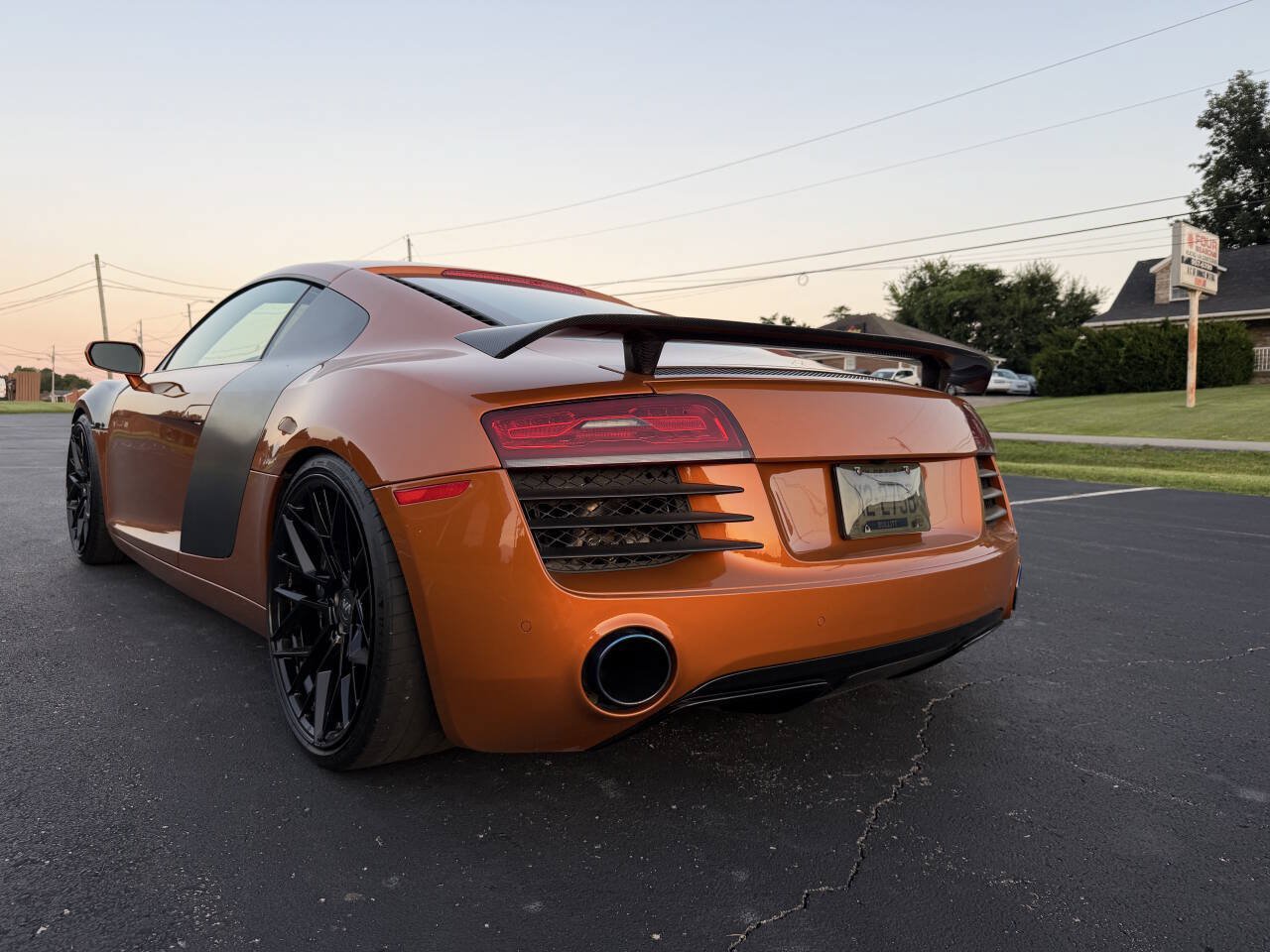 Used 2014 Audi R8 V8 w/ Ceramic Brake Package AWD/4WD image 4