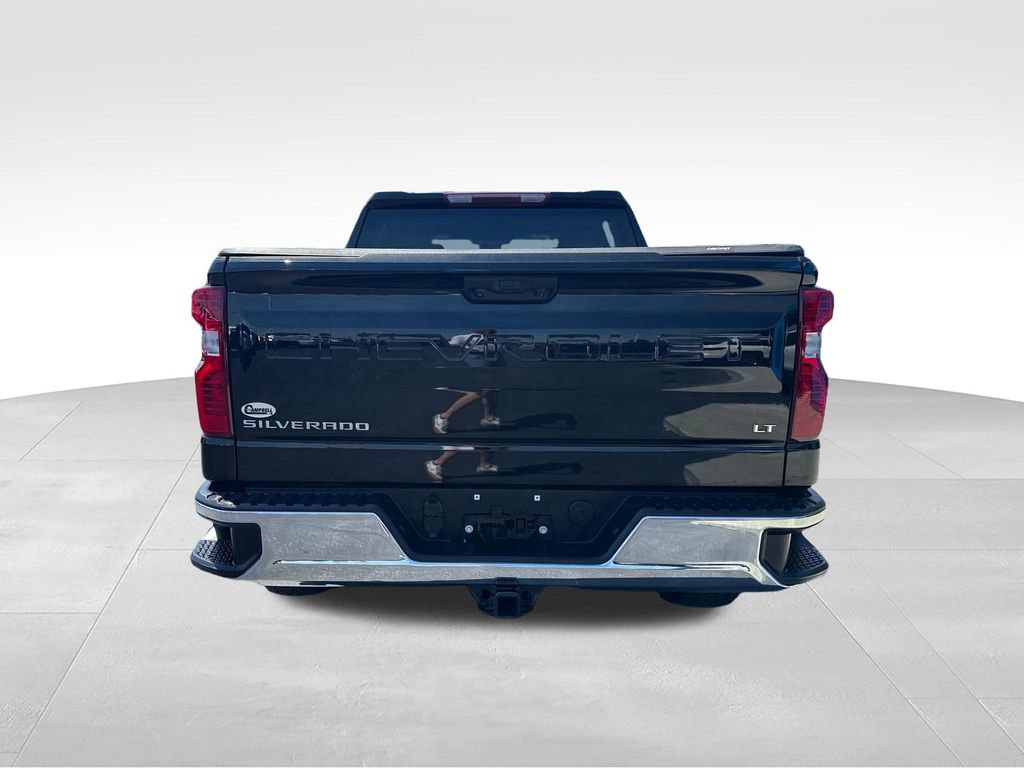 Used 2024 Chevrolet Silverado 1500 LT AWD/4WD image 4