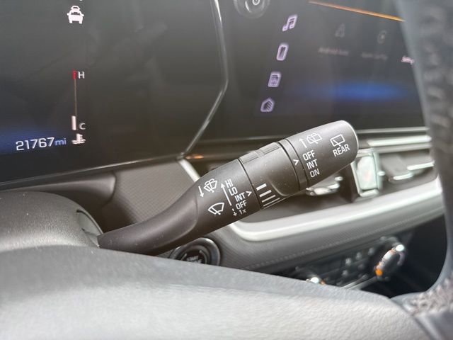 Used 2024 Chevrolet TrailBlazer LT w/ LT Cold Weather Package FWD image 22