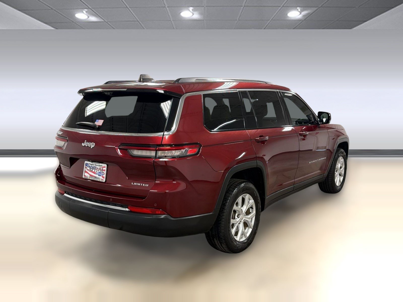 Used 2023 Jeep Grand Cherokee L Limited w/ Luxury Tech Group II RWD image 8