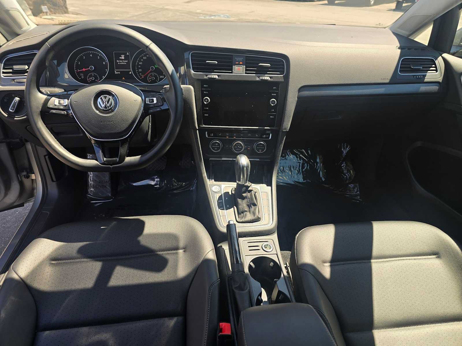 Used 2019 Volkswagen Golf S FWD image 18