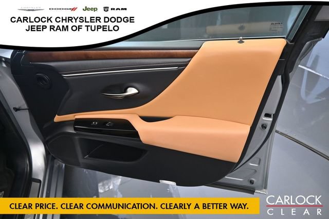 Used 2024 Lexus ES 250 w/ Premium Package AWD/4WD image 36
