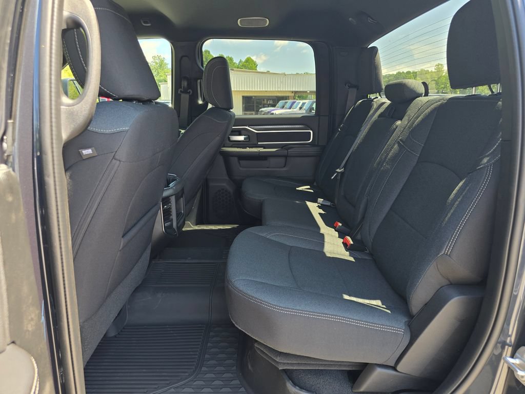 New 2026 RAM 2500 Big Horn AWD/4WD image 11