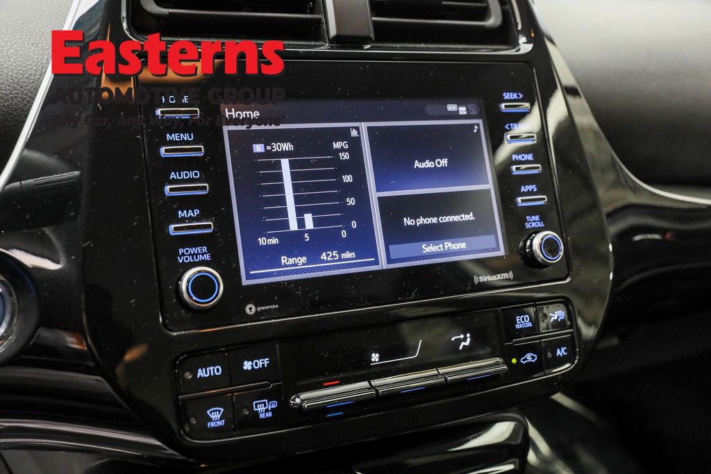 Used 2022 Toyota Prius LE image 18