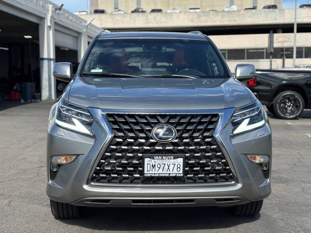 Used 2023 Lexus GX 460 Premium w/ Premium Package image 8