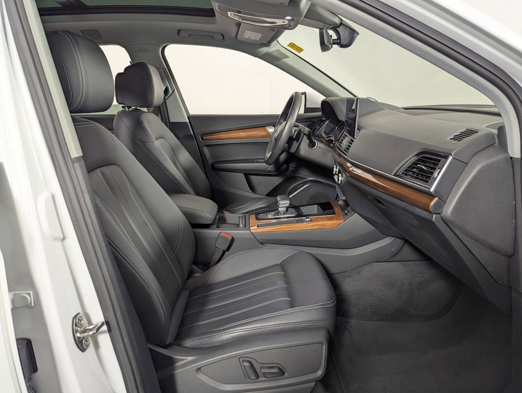 Used 2022 Audi Q5 2.0T Premium AWD/4WD image 36